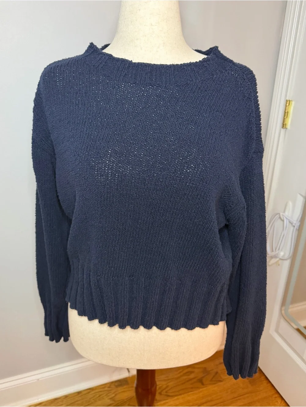 J Crew Relaxed Boat neck Beach Sweater - Navy sz M